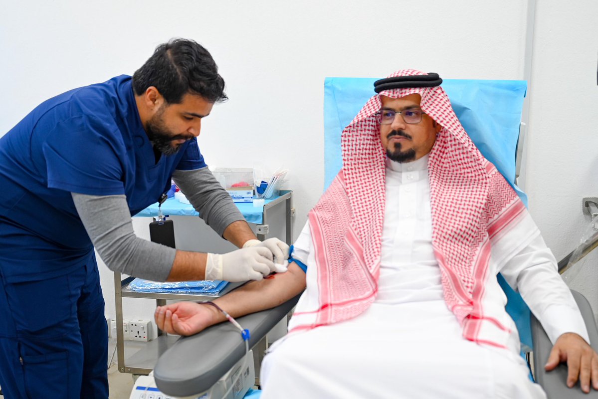 Participation of Al-Baha Mayor in the National Blood Donation Campaign